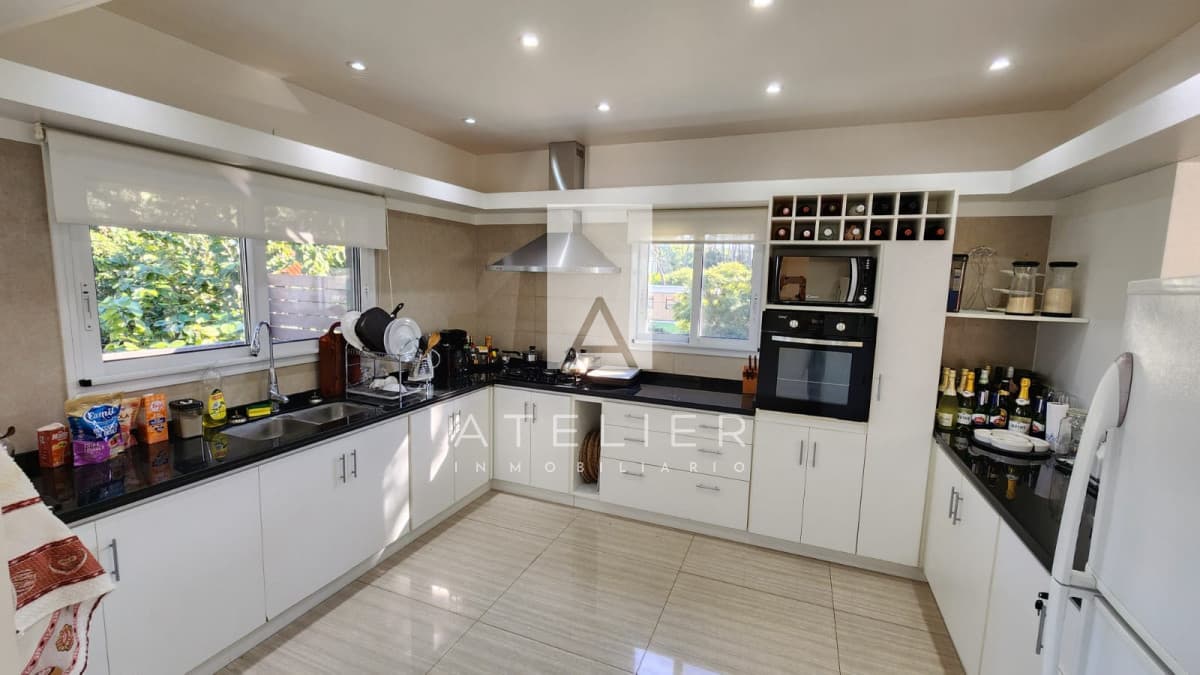 Alquiler de Espectacular casa en Montoya, Punta del Este
