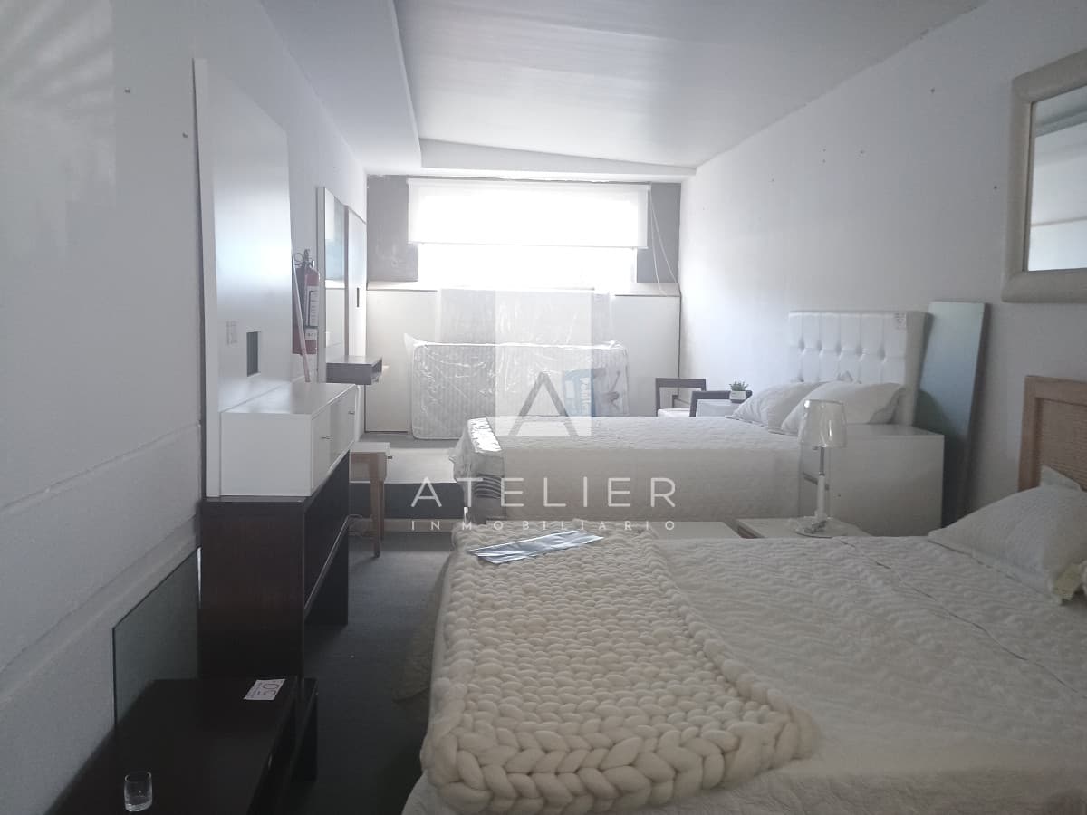 Venta o alquiler de local comercial, Av. Italia, Punta del Este
