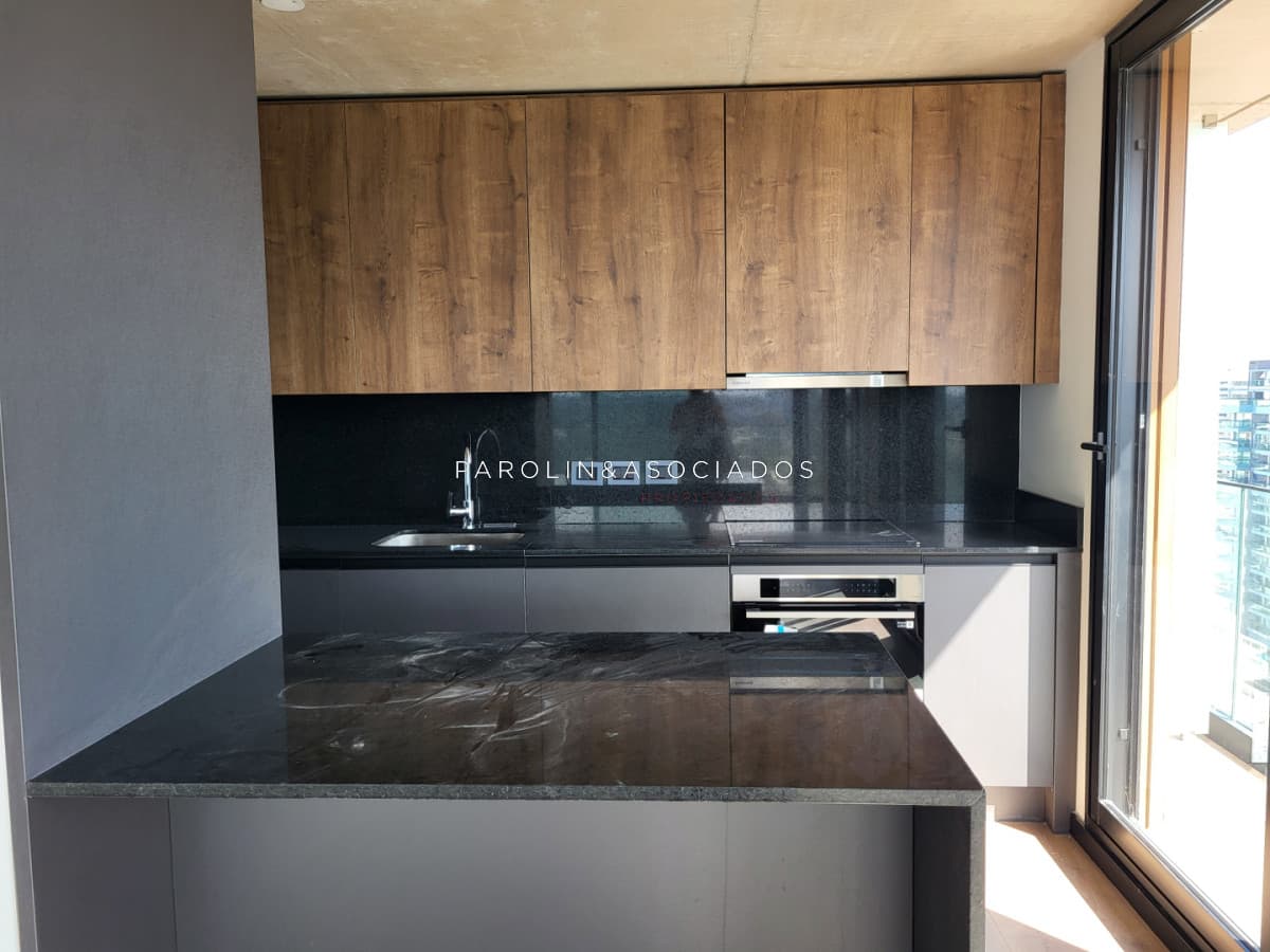 Venta de Apartamento 3 Dormitorios - Torres del Este - Punta del Este