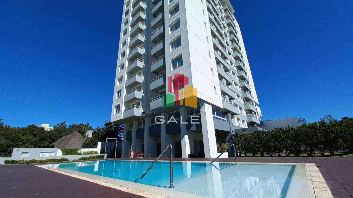 Gale Propiedades & Escribanía Apartamento ID.897 - Apartamento en venta de un dormitorio sobre Roosevelt - Punta del Este