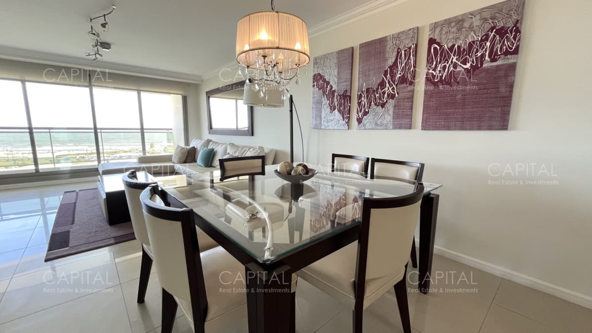 Apartamento en Imperiale de 3 dormitorios en venta.