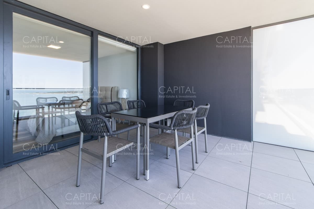 Apartamento cuatro habitaciones en Venetian Luxury Residences