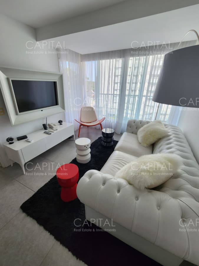 Exclusivo Apartamento de un dormitorio en Venta en Punta del Este
