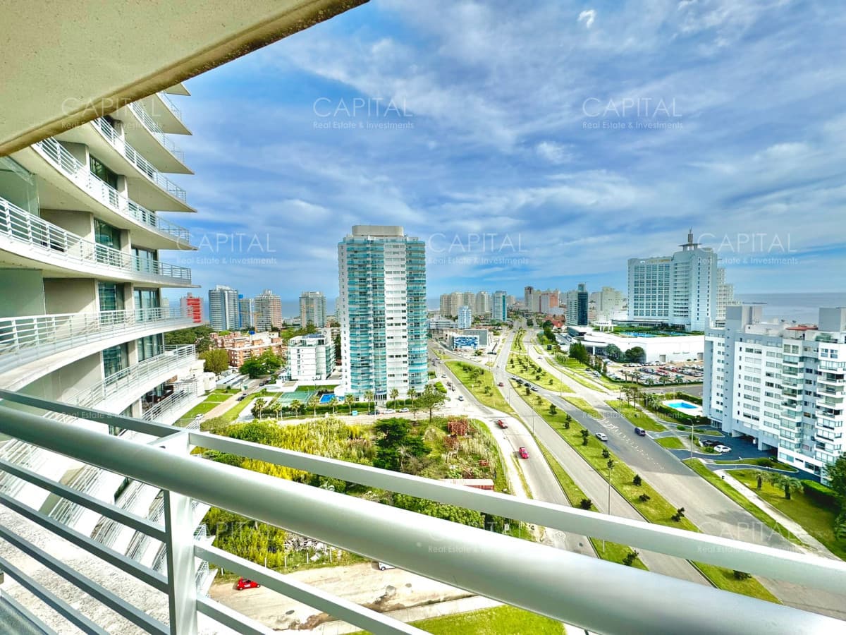 Alexander Boulevard en Venta de 2 Dormitorios con Vista al mar
