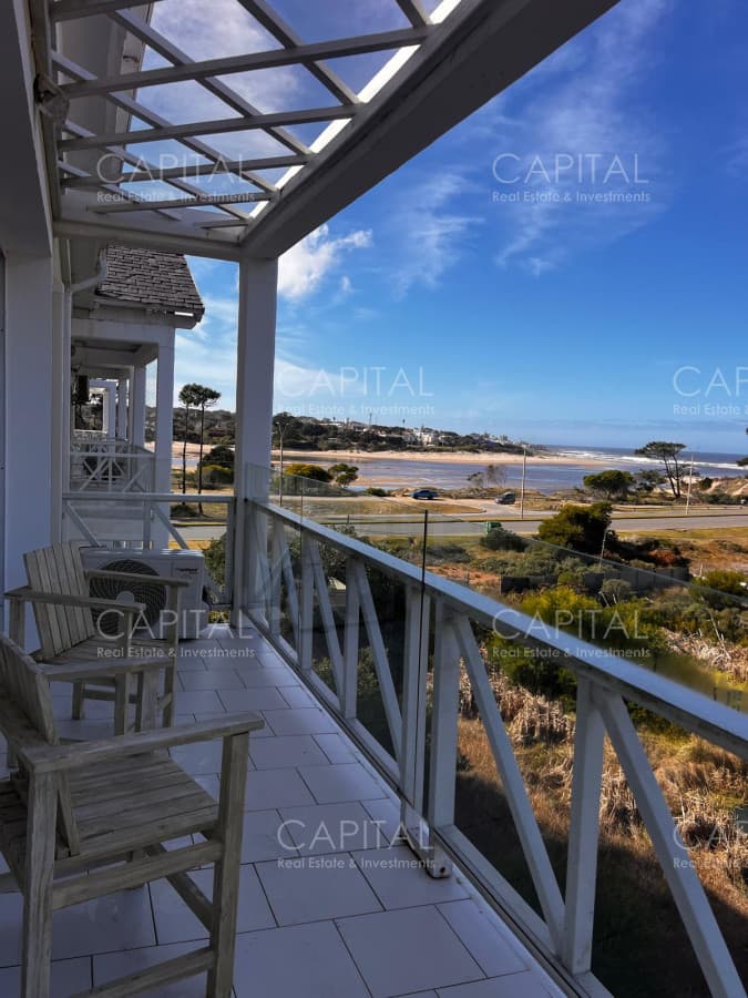 Apartamento Al Lado de La Barra con Vista al Mar