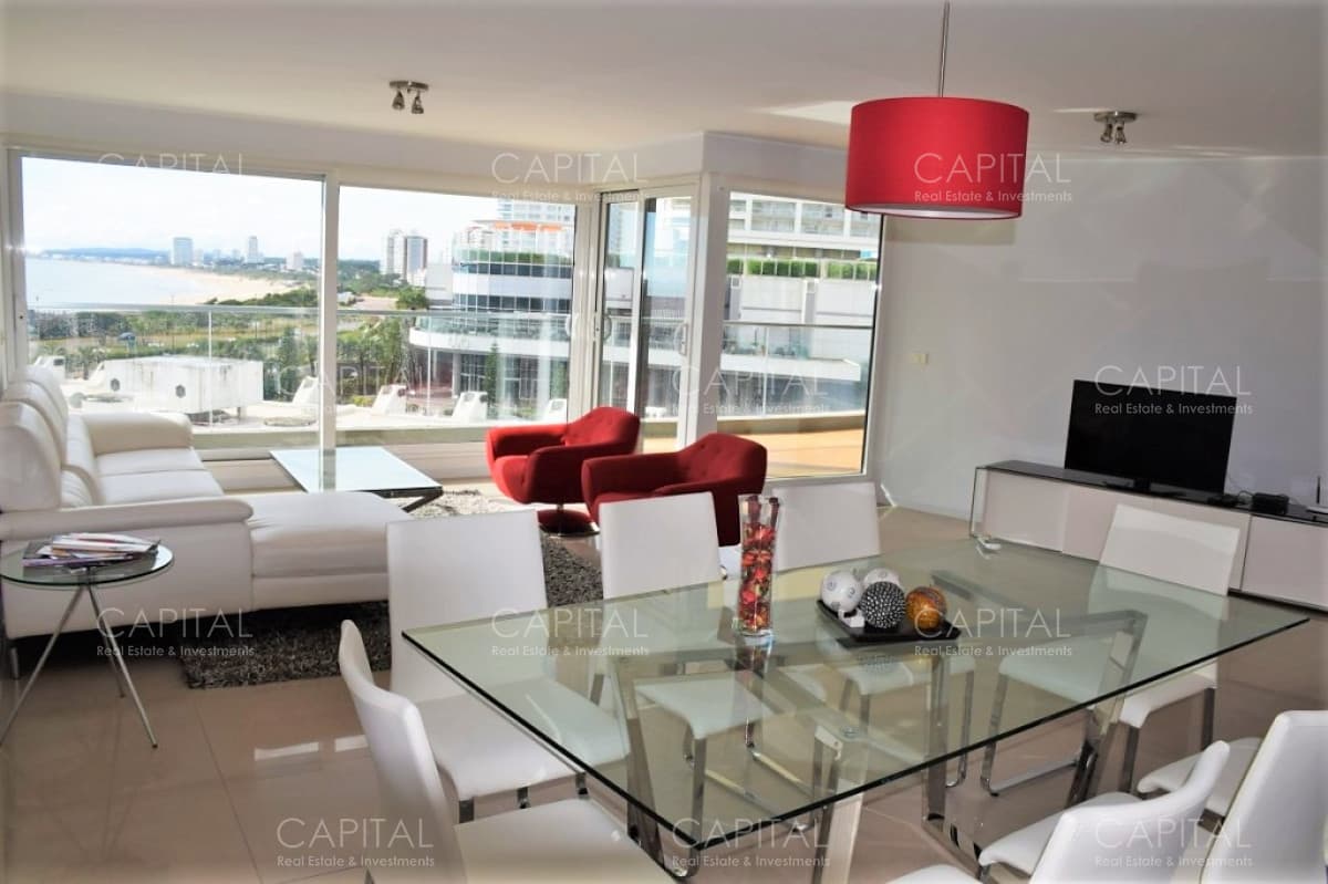 Muy buen apartamento de 3 suite en Playa Mansa - Alexander Collection