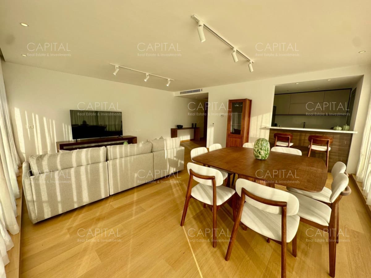 Apartamento de dos dormitorios con rooftop y parrillero propio en Complejo Alive Residences, Barrio Parques 2.