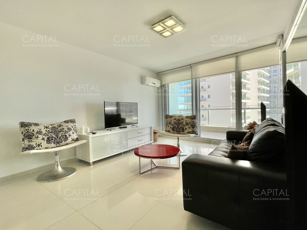 Season Tower Punta del Este Departamento en Venta