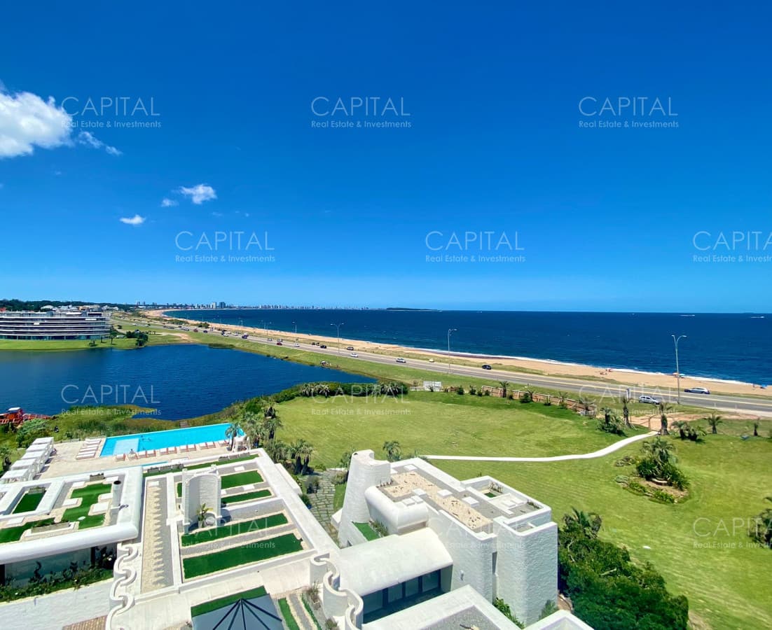 Apartamento de Tres Dormitorios y Servicio a Estrenar - Venta Poseidon Laguna