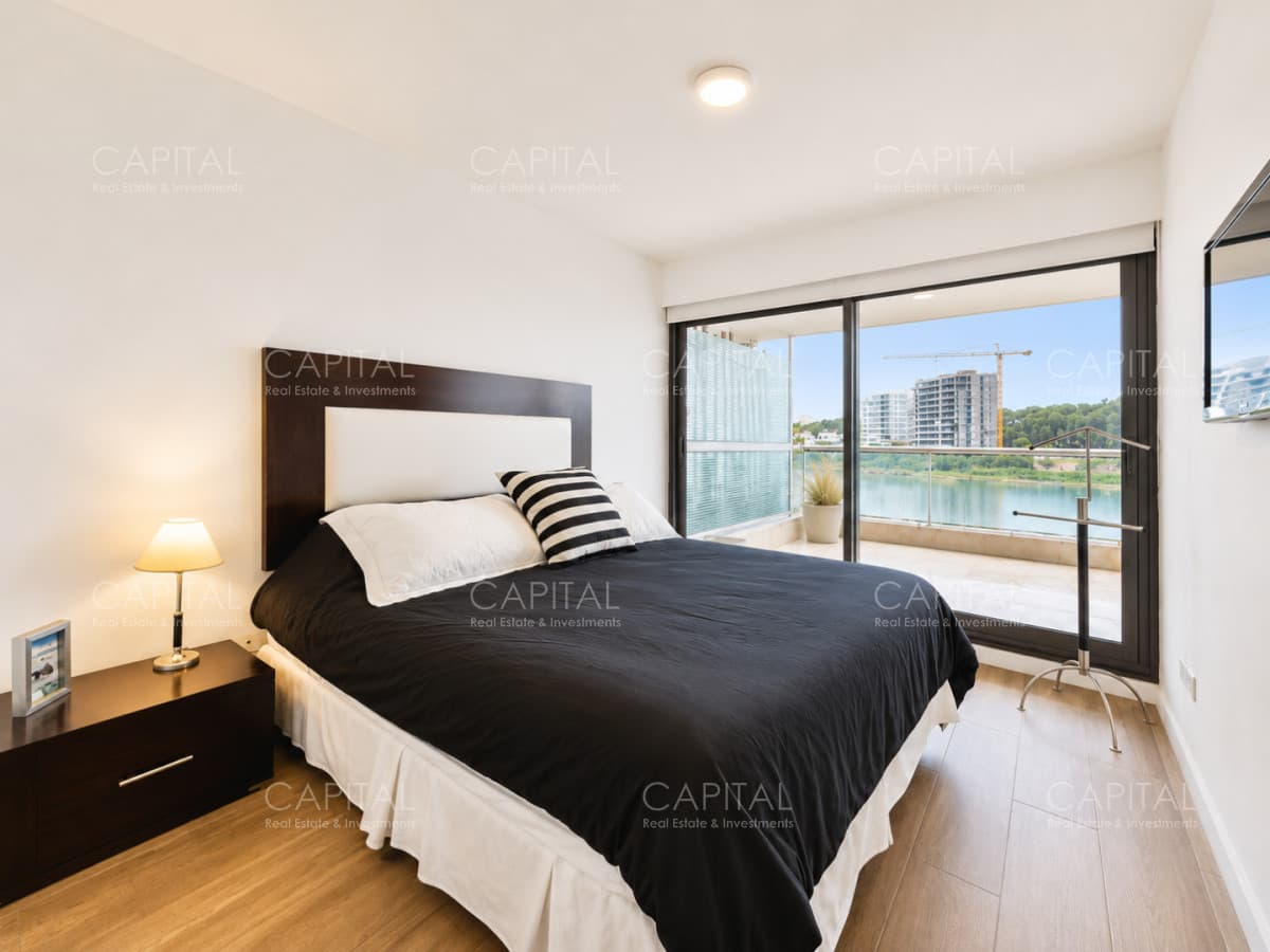 Apartamento en Venta de Tres Dormitorios en Laguna del Diario Punta del Este