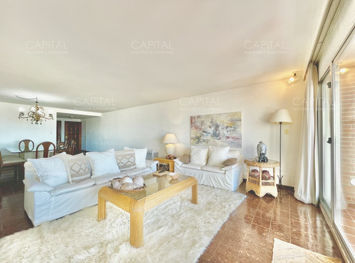 Excelente Apartamento frente al Mar en Península