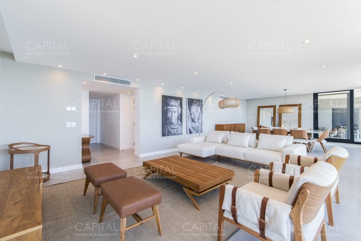 Apartamento cuatro habitaciones en Venetian Luxury Residences