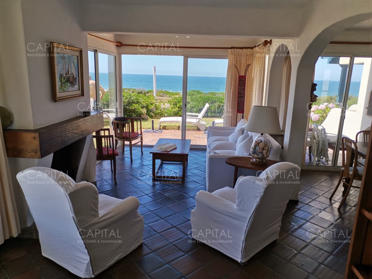 Venta de Apartamento con vista a Playa Montoya, La Barra