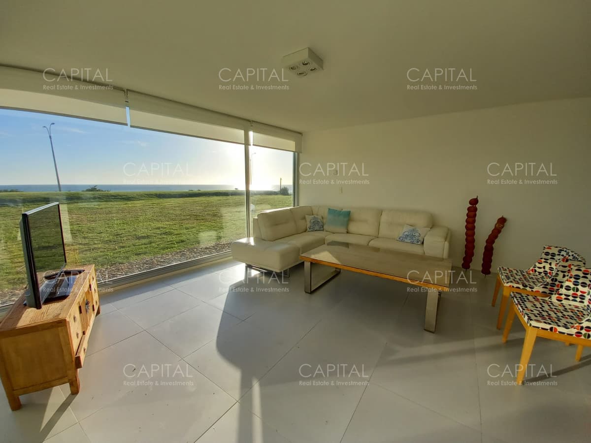 Venta Apartamento Esquinero Primera Línea playa Mansa