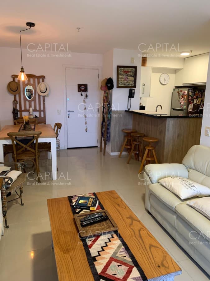 Apartamento en Venta de Dos Dormitorios  Playa Brava , Punta del Este