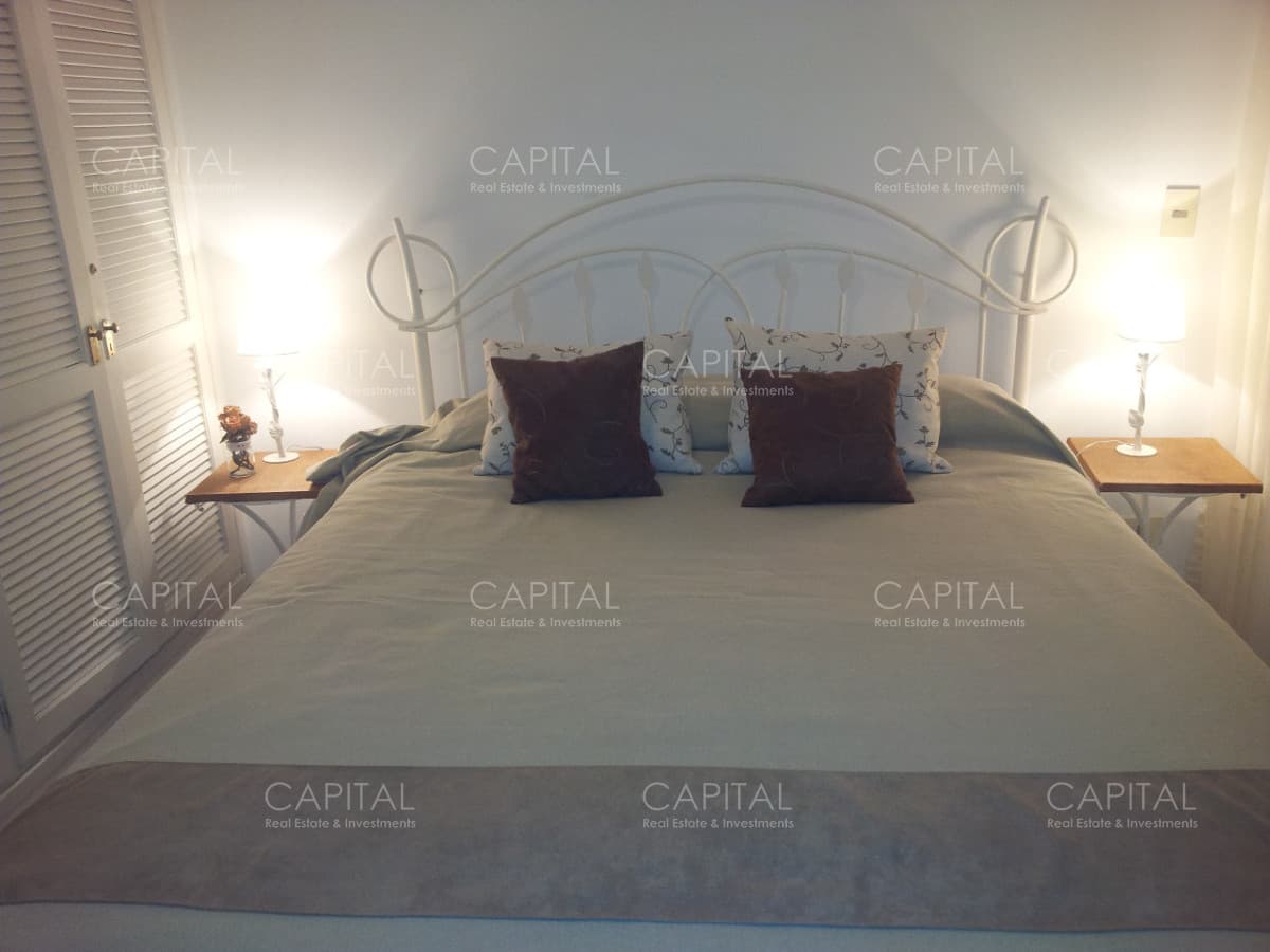 Venta de apartamento en península a pasos de la Playa El Emir