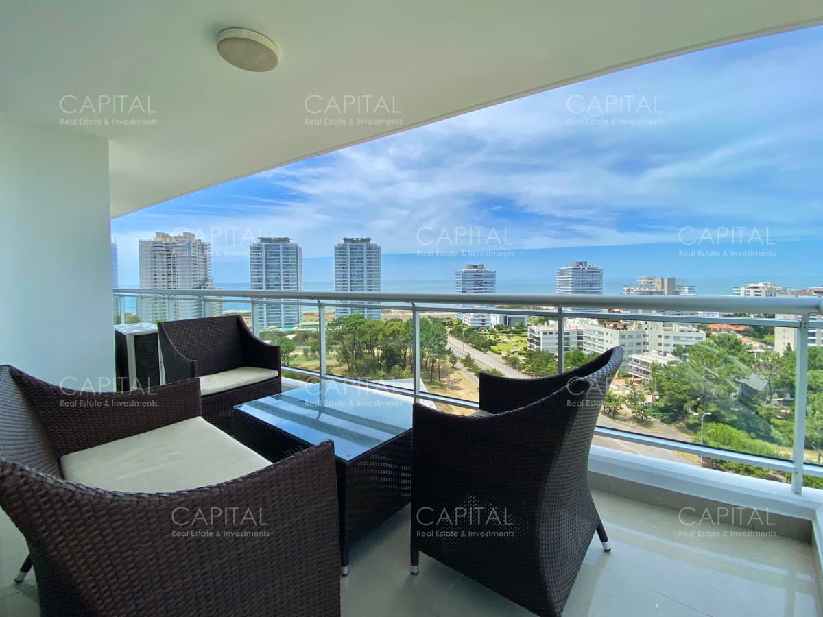 Torre One Apartamento en Venta de Dos Dormitorios