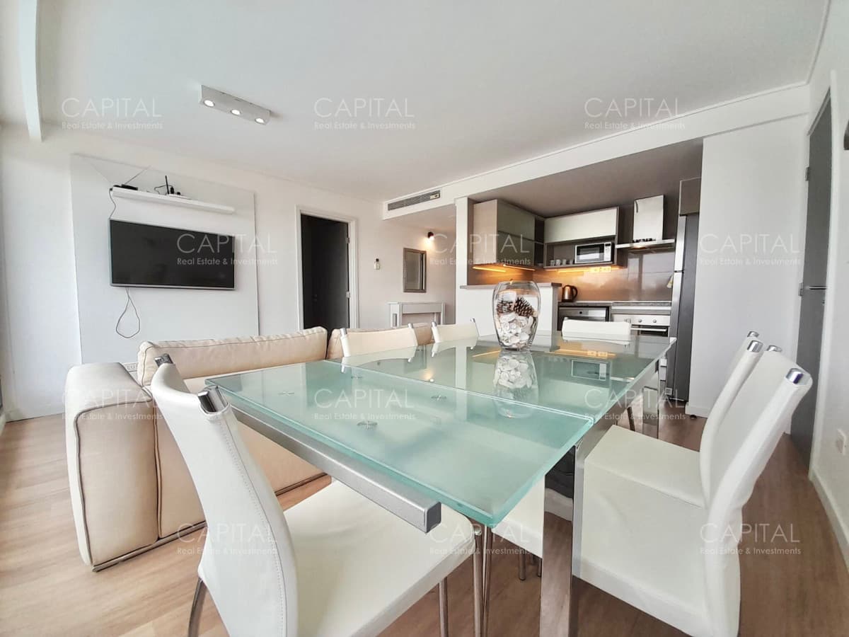 Apartamento Venta en Playa Mansa - Punta del Este