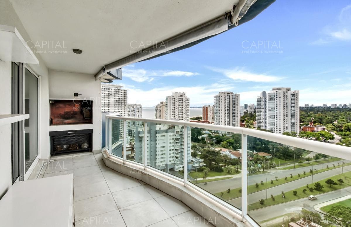Apartamento en Punta del Este, Mansa