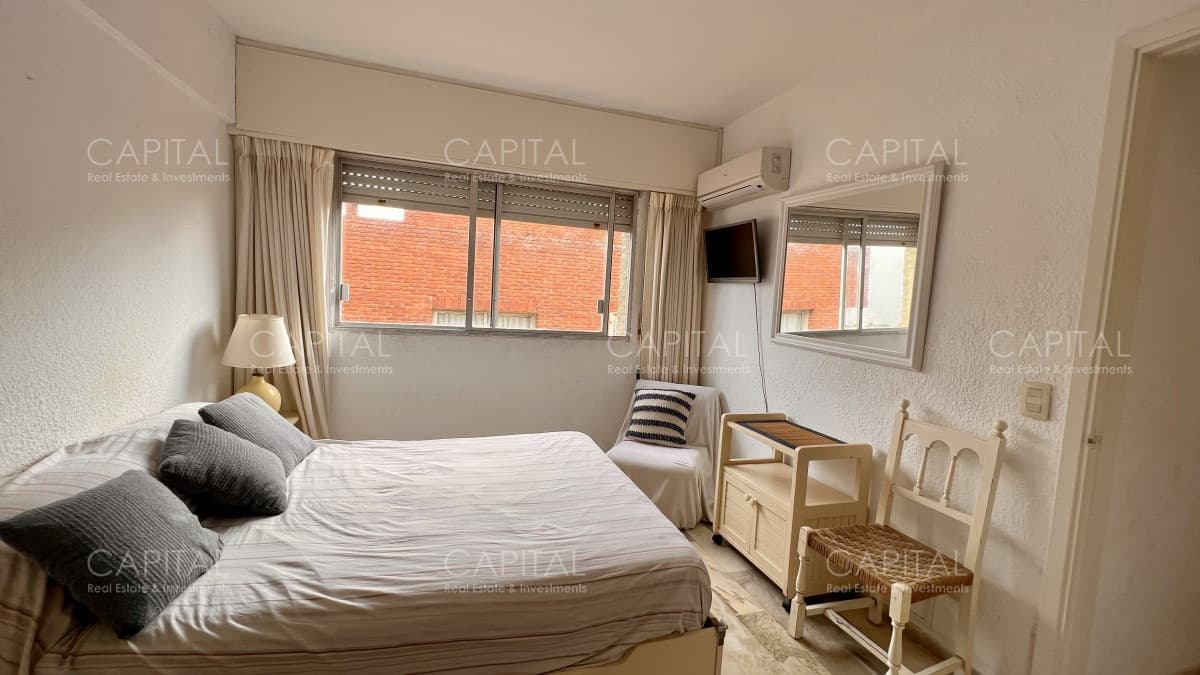 Venta departamento dos dormitrios en peninsula
