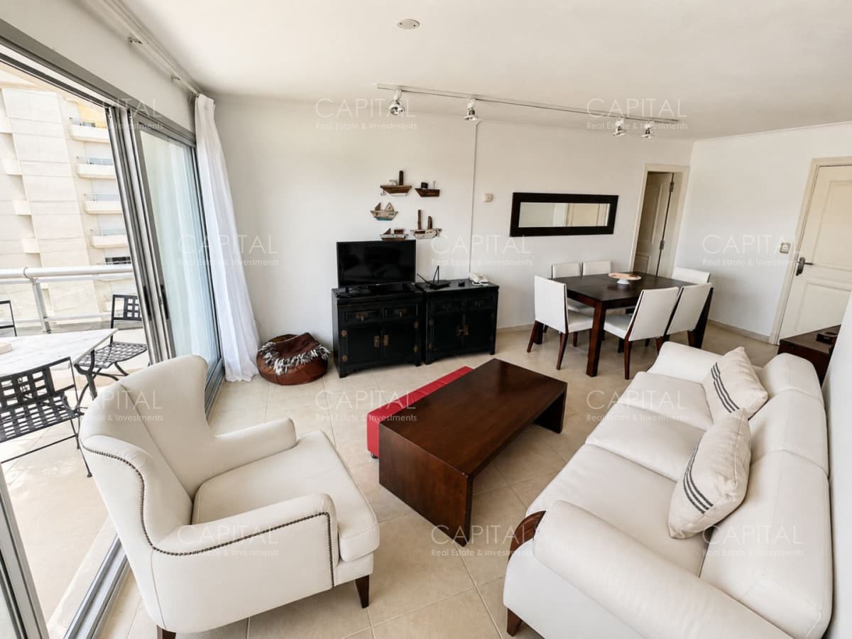 Apartamento en Venta en  Aidy Grill Punta del Este luminoso