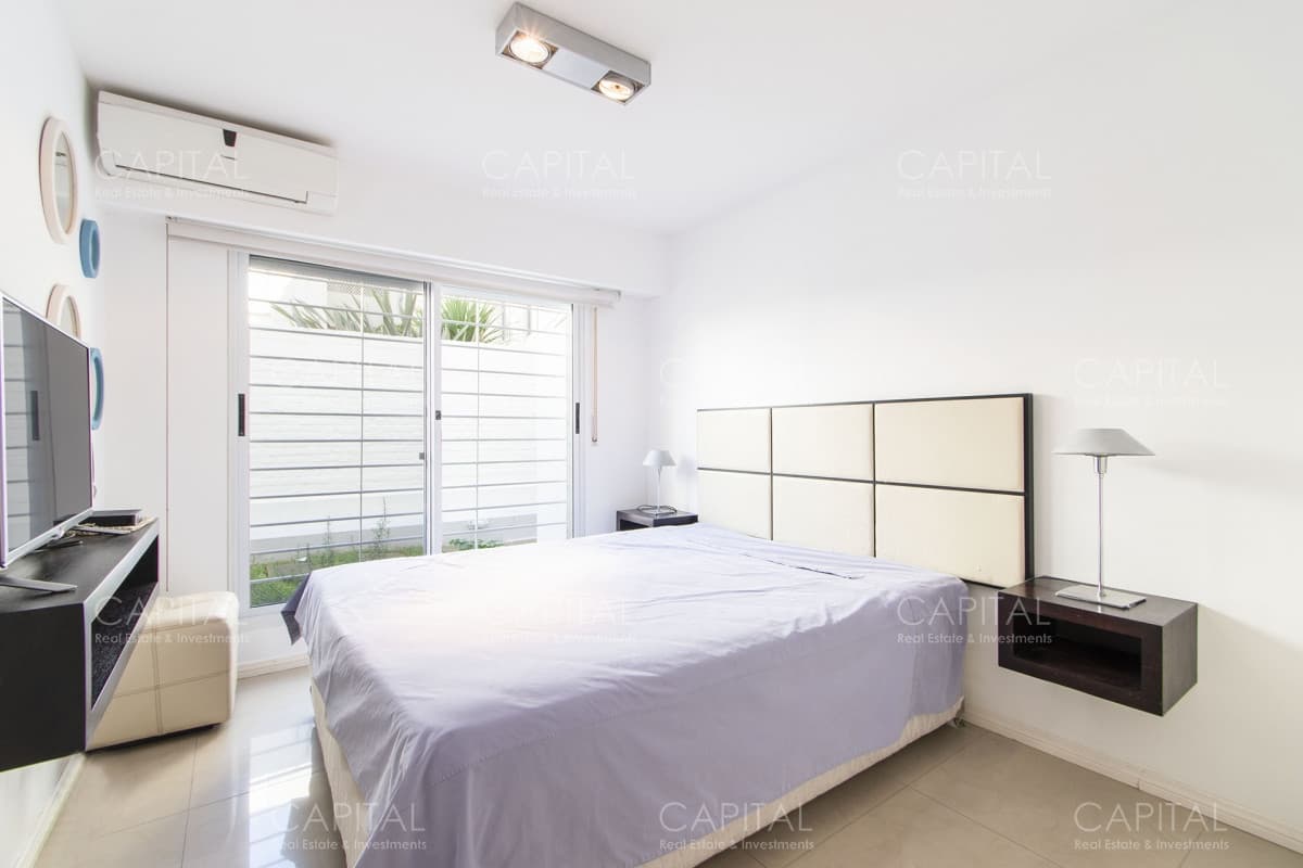 Puerto de Punta Del Este Departamento en Venta de Tres Dormitorios