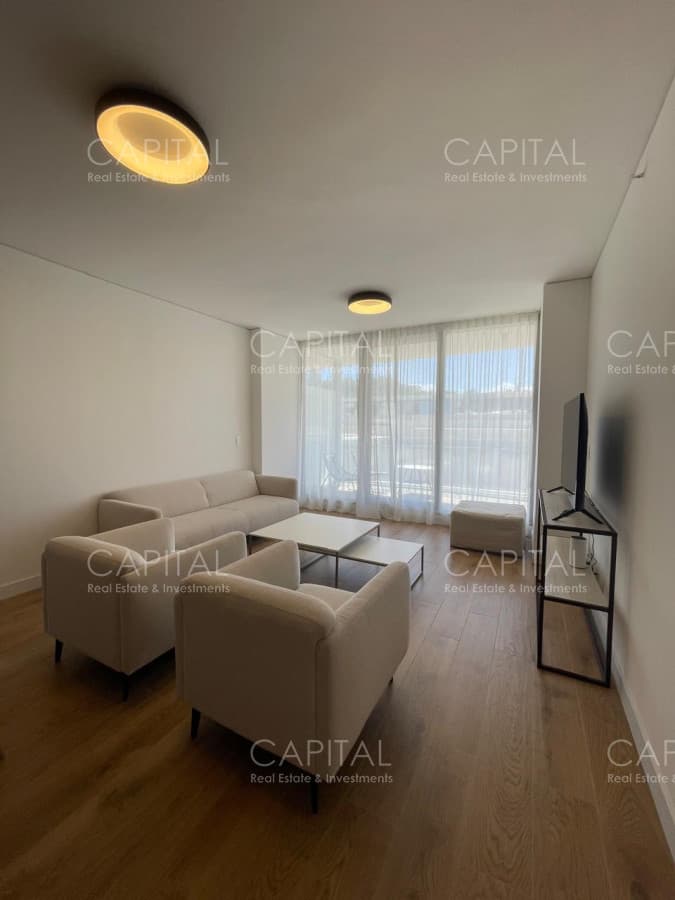 Trump de un dormitorio en venta y alquiler anual