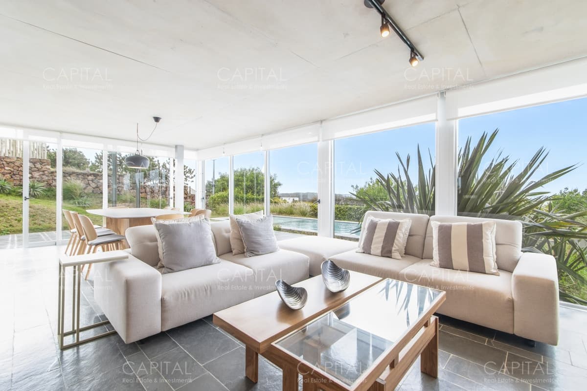Apartamento en Punta Ballena en Venta