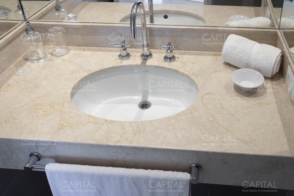 Apartamento en Venta de Dos Dormitorios Playa Mansa