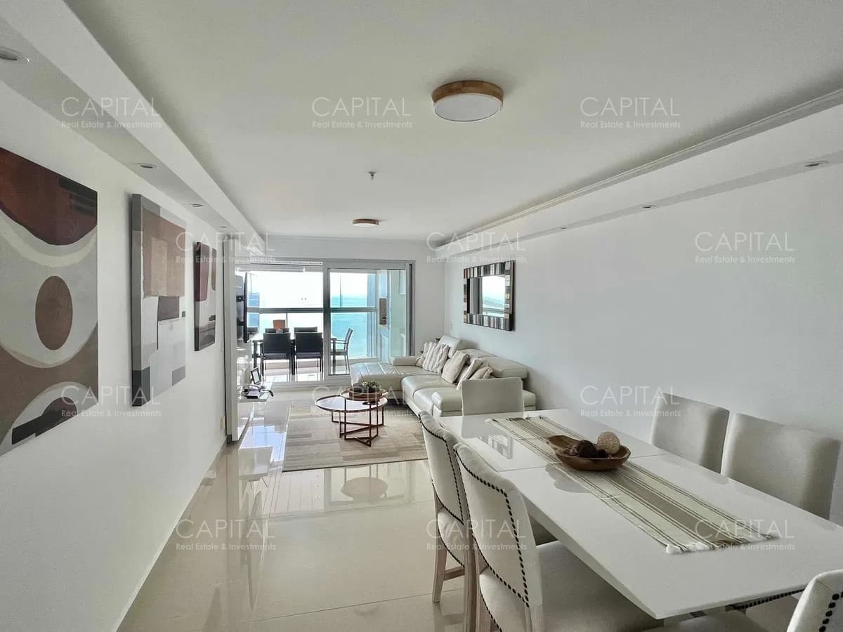 Apartamento en Miami Boulevard de dos dormitorios en venta, Punta del Este, Playa Mansa