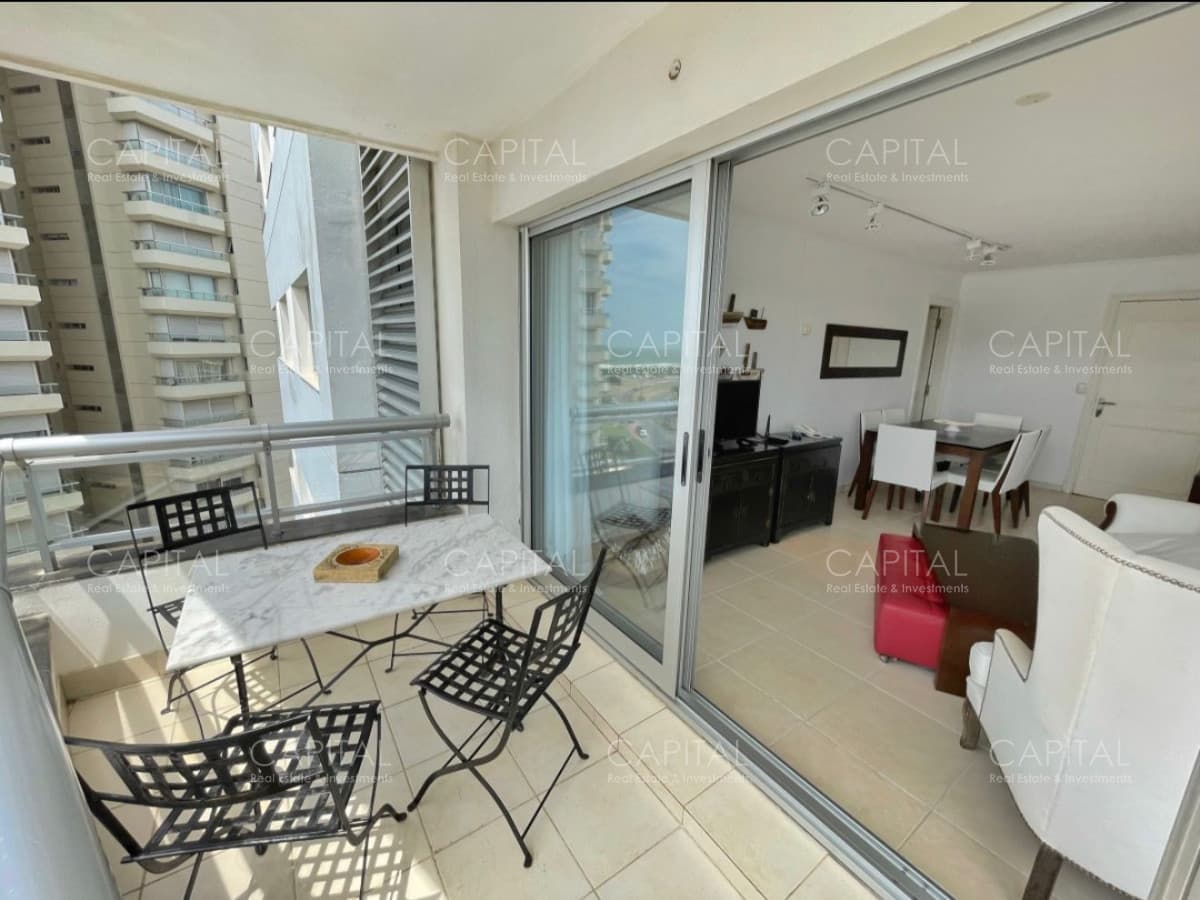 Apartamento en Venta en  Aidy Grill Punta del Este luminoso