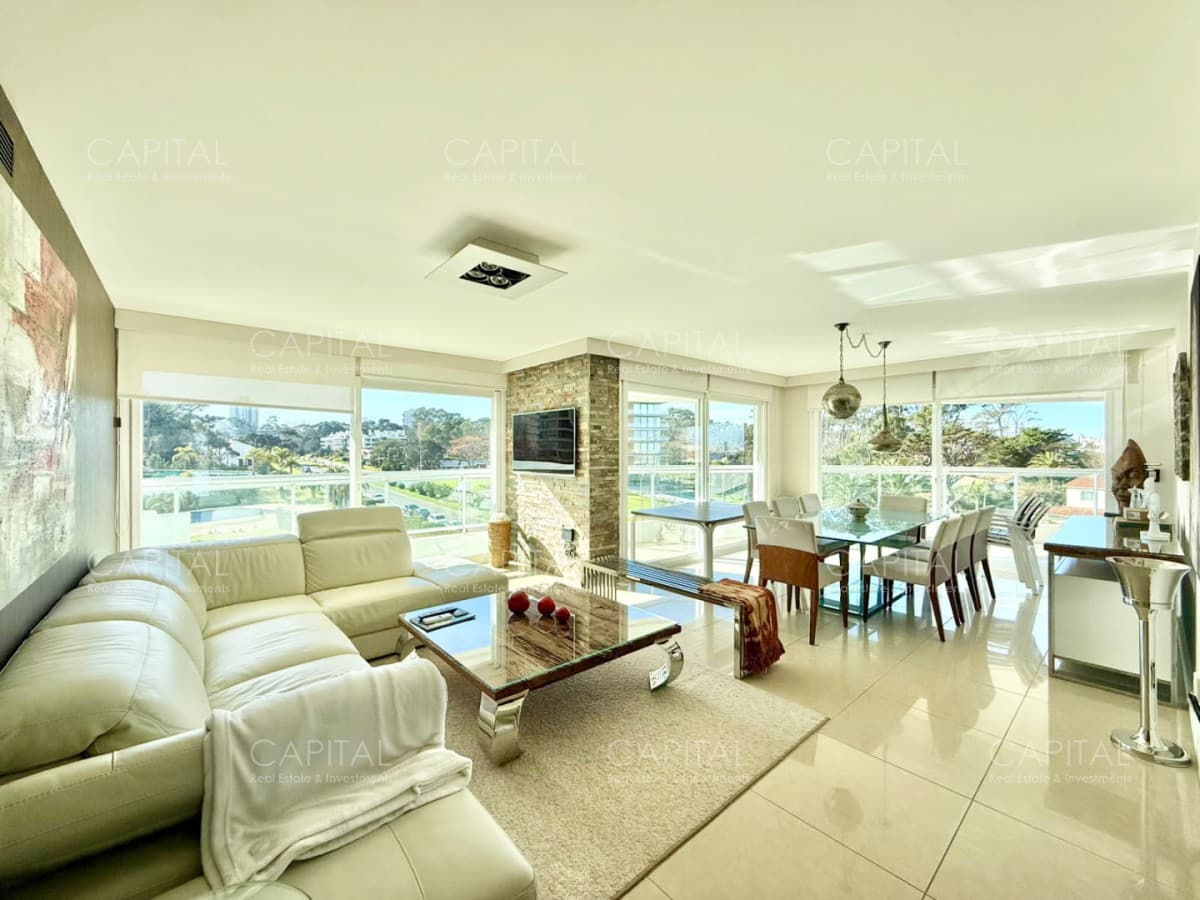 Torre Aquarela Punta del Este Apartamento en Venta