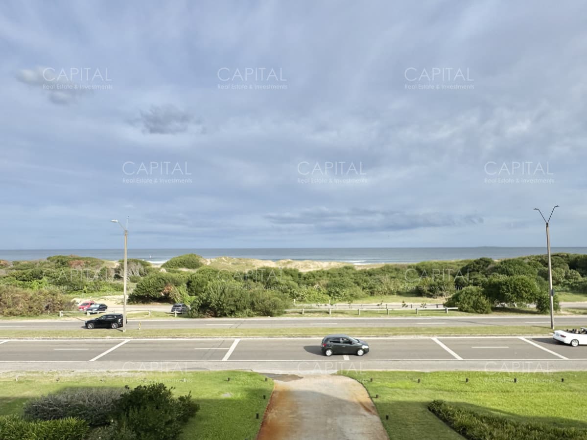 Departamento Frente al Mar Cuatro Ambientes