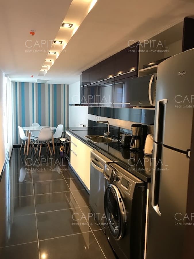 Moderno Apartamento de Dos Dormitorios con Vista al Mar - Alquiler Anual