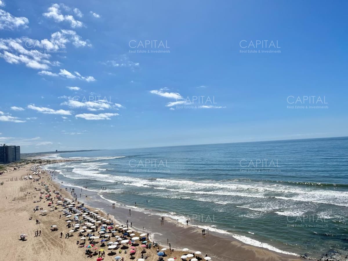 Apartamento de un dormitorio en venta en Punta del Este, Playa Brava