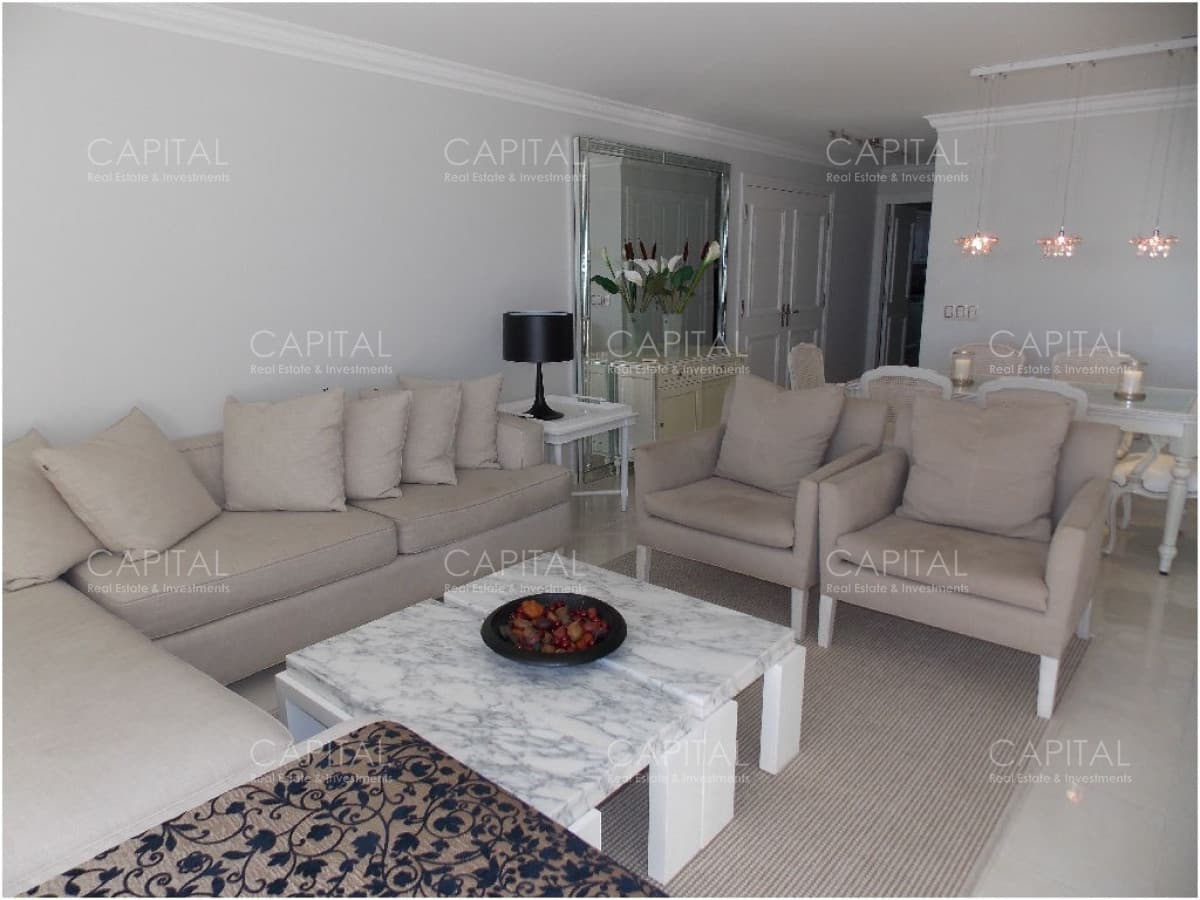 Apartamento en Le Jardin Punta del Este tres dormitorios en suite