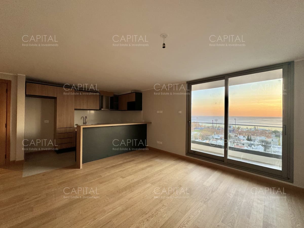 Penthouse de dos dormitorios con vista al mar a estrenar en Parque Rodo