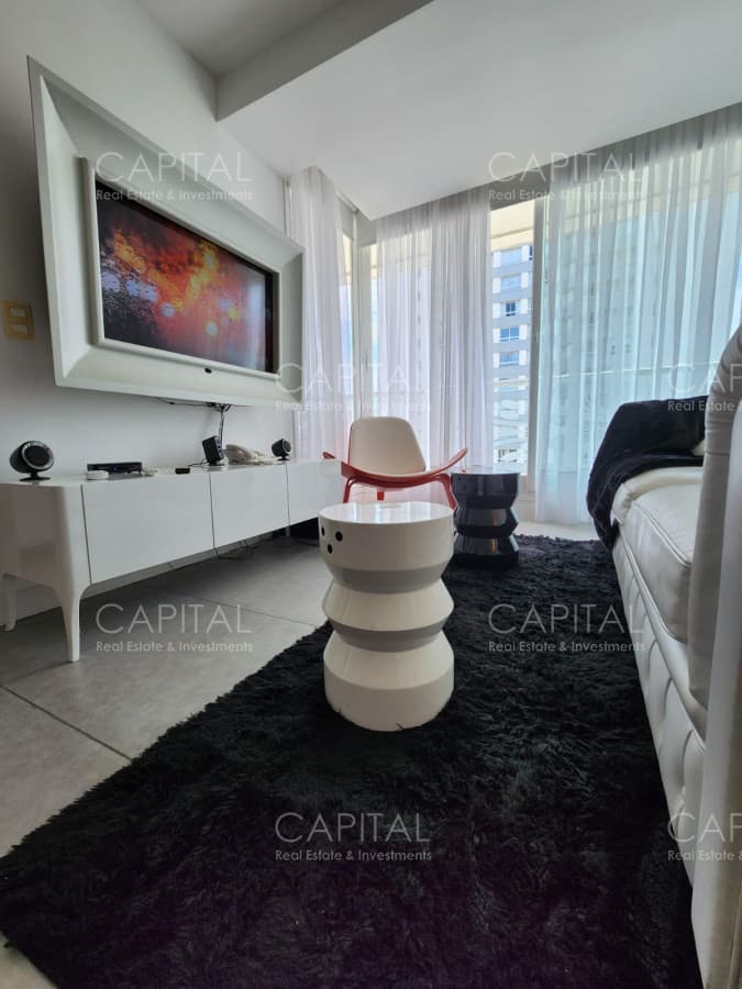 Exclusivo Apartamento de un dormitorio en Venta en Punta del Este