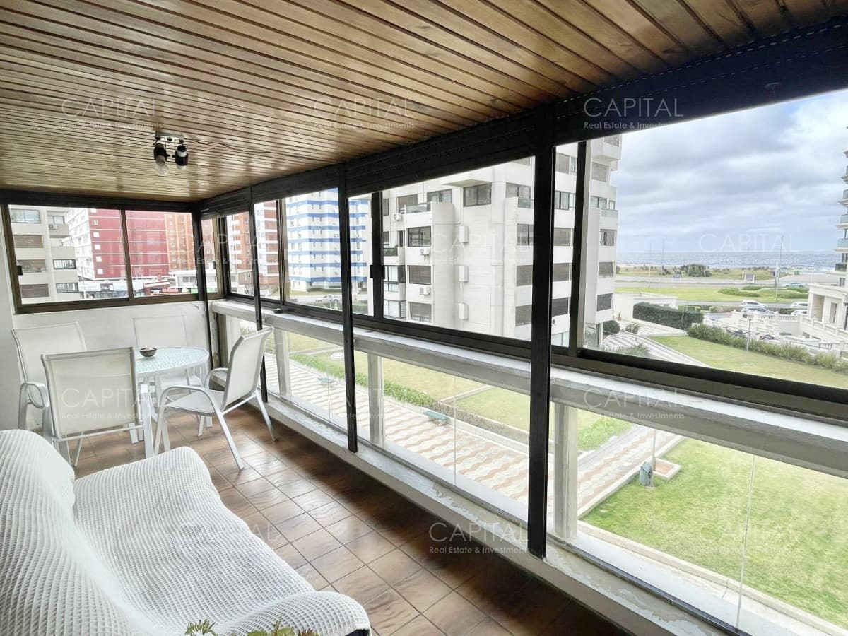 venta de Apartamento en Parquemar center 3 dormitorios