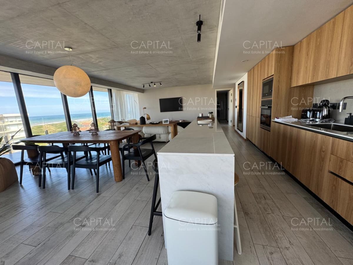 Surfside departamento de 3 dormitorios con vista al mar en Rincón del Indio