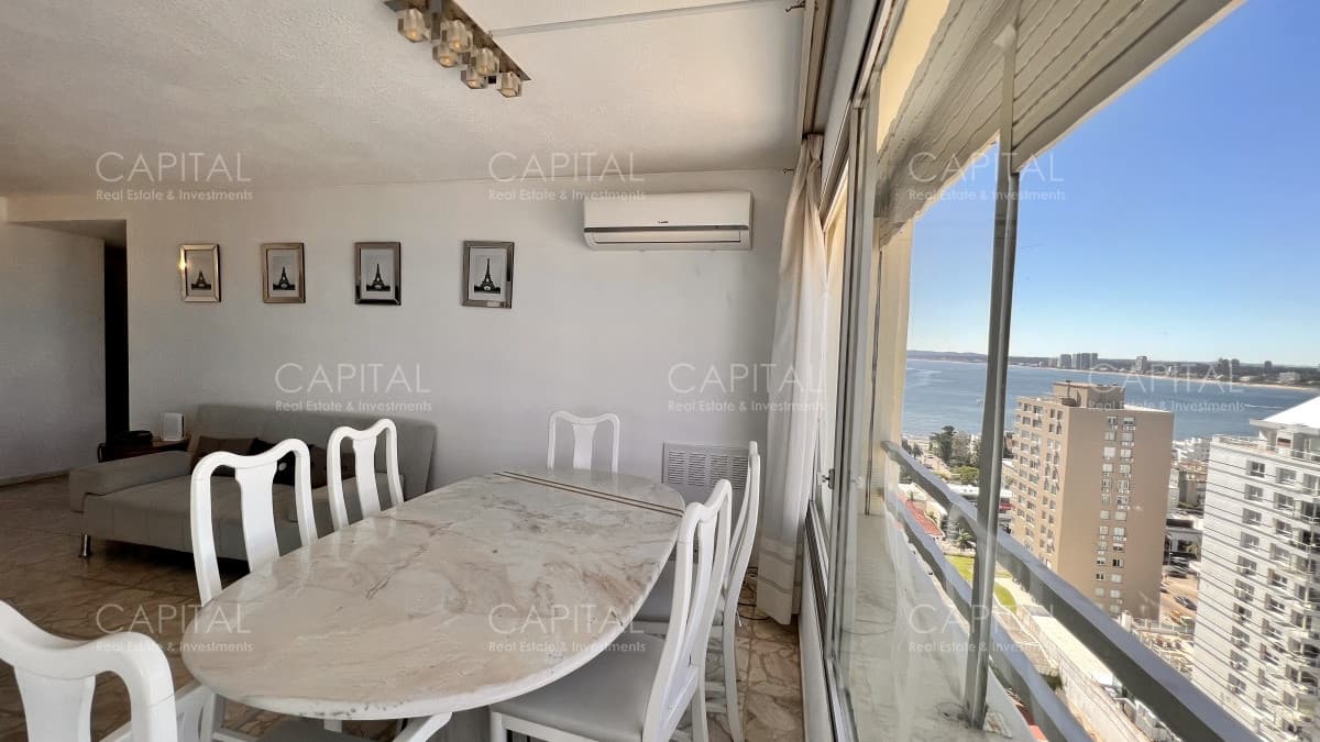 Venta departamento 2 dormitorios en peninsula Punta del Este