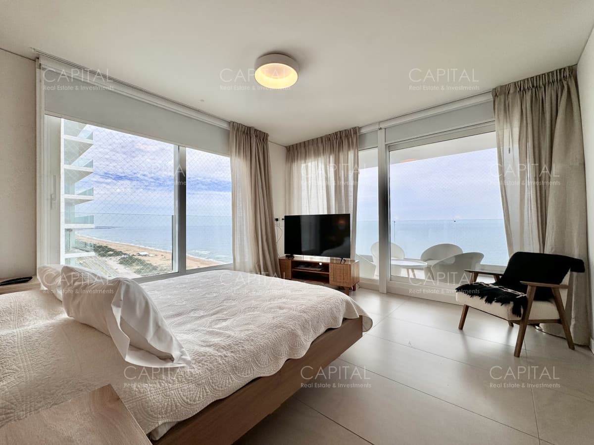 Le Parc III Esquinero Punta del Este en Venta