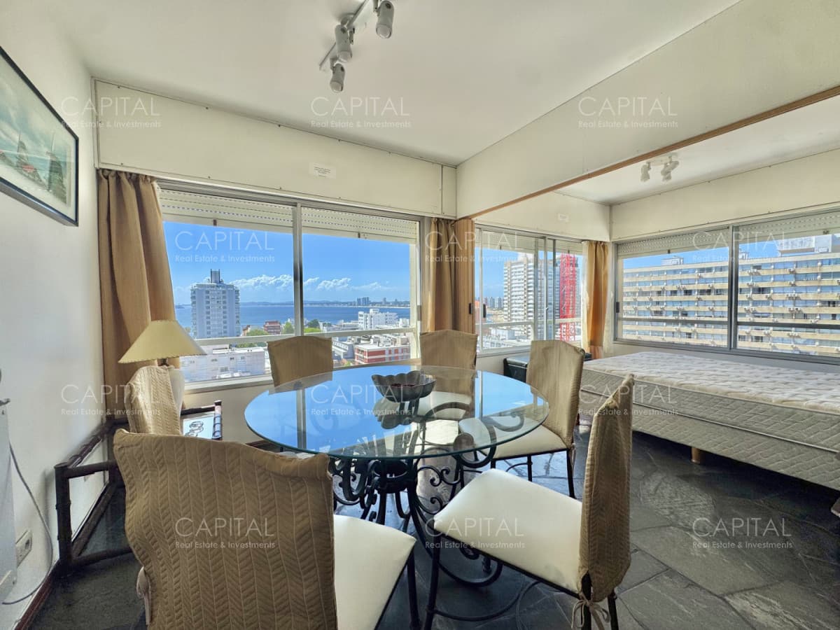 Apartamento de 2 dormitórios a la venta en Peninsula