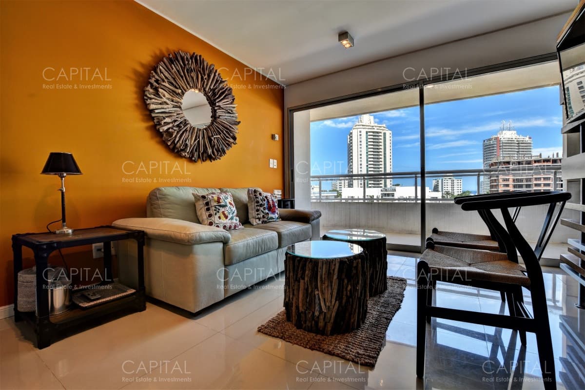 Apartamento en Venta + Sunrise Aidy Grill  Playa Brava