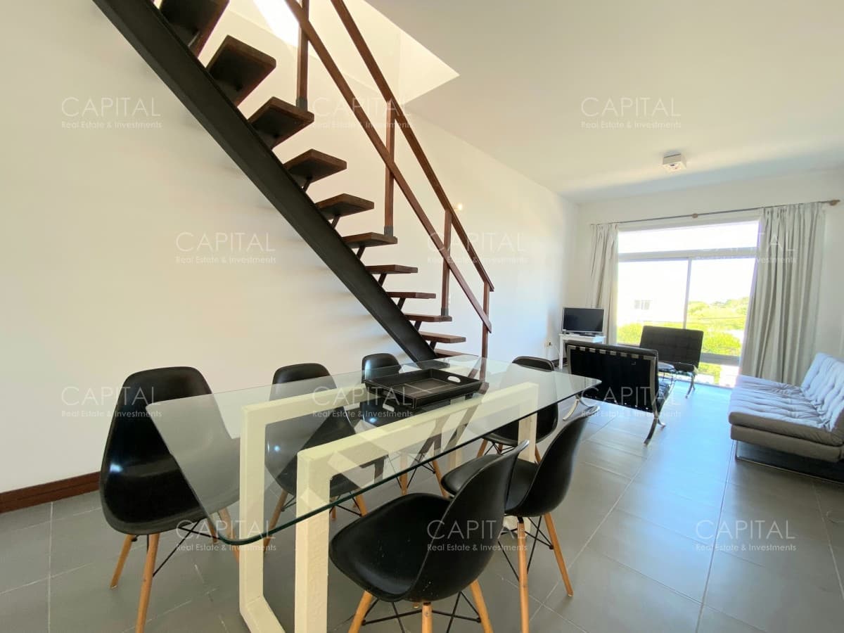 Apartamento de dos dormitorios en Manantiales Parrillero Propio