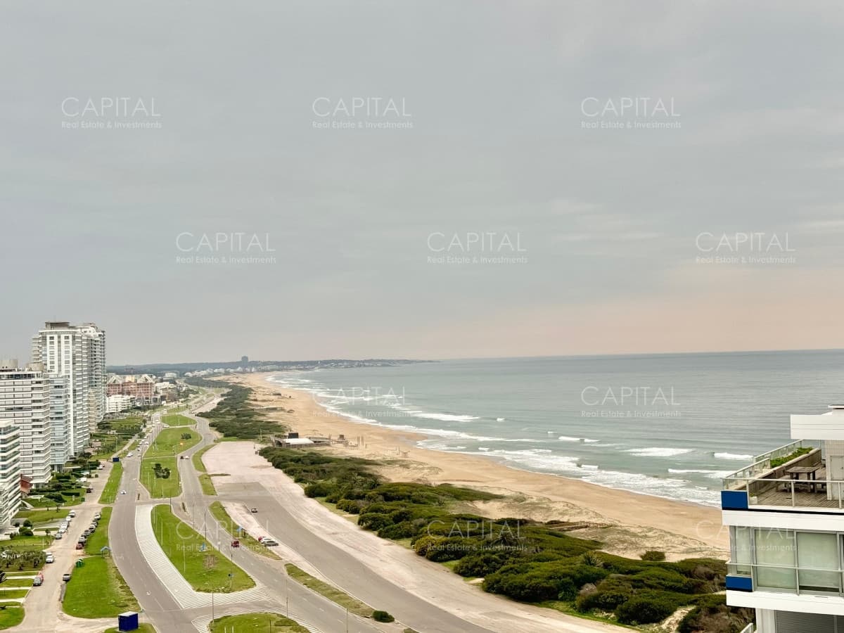 Departamento Penthouse Duplex en Playa Brava Punta del Este