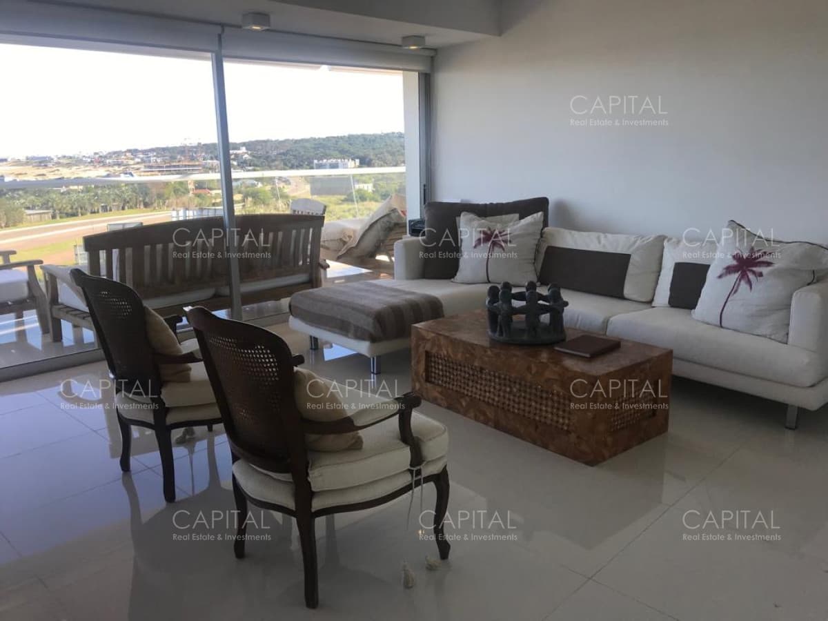 Departamento en venta 3 dormitorios en Manantiales en Bikini Beach