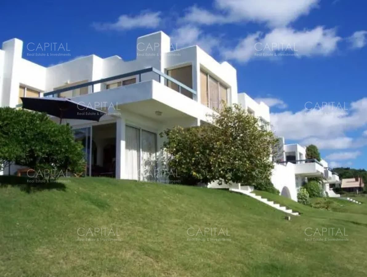 Venta de Apartamento con vista a Playa Montoya, La Barra