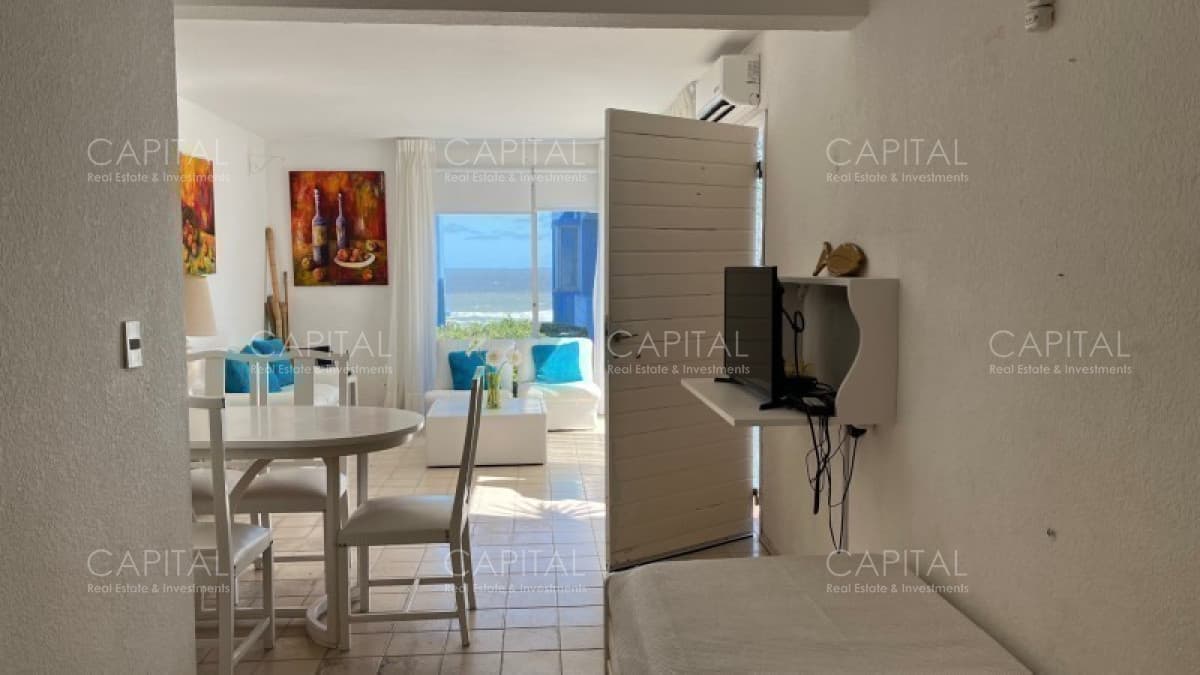Departamento 1 dormitorio en venta en edificio frente al mar