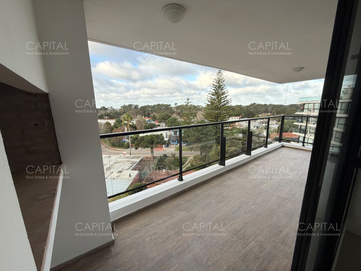 Apartamento con parrillero propio en venta